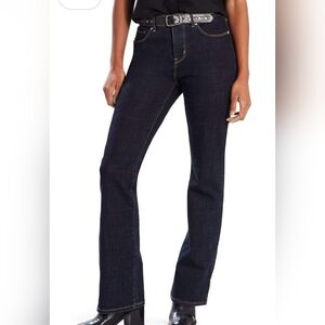 New Womem's Levi's Classic Bootcut Jeans HypersLevioft Mid Rise 12 Long W 31 L34